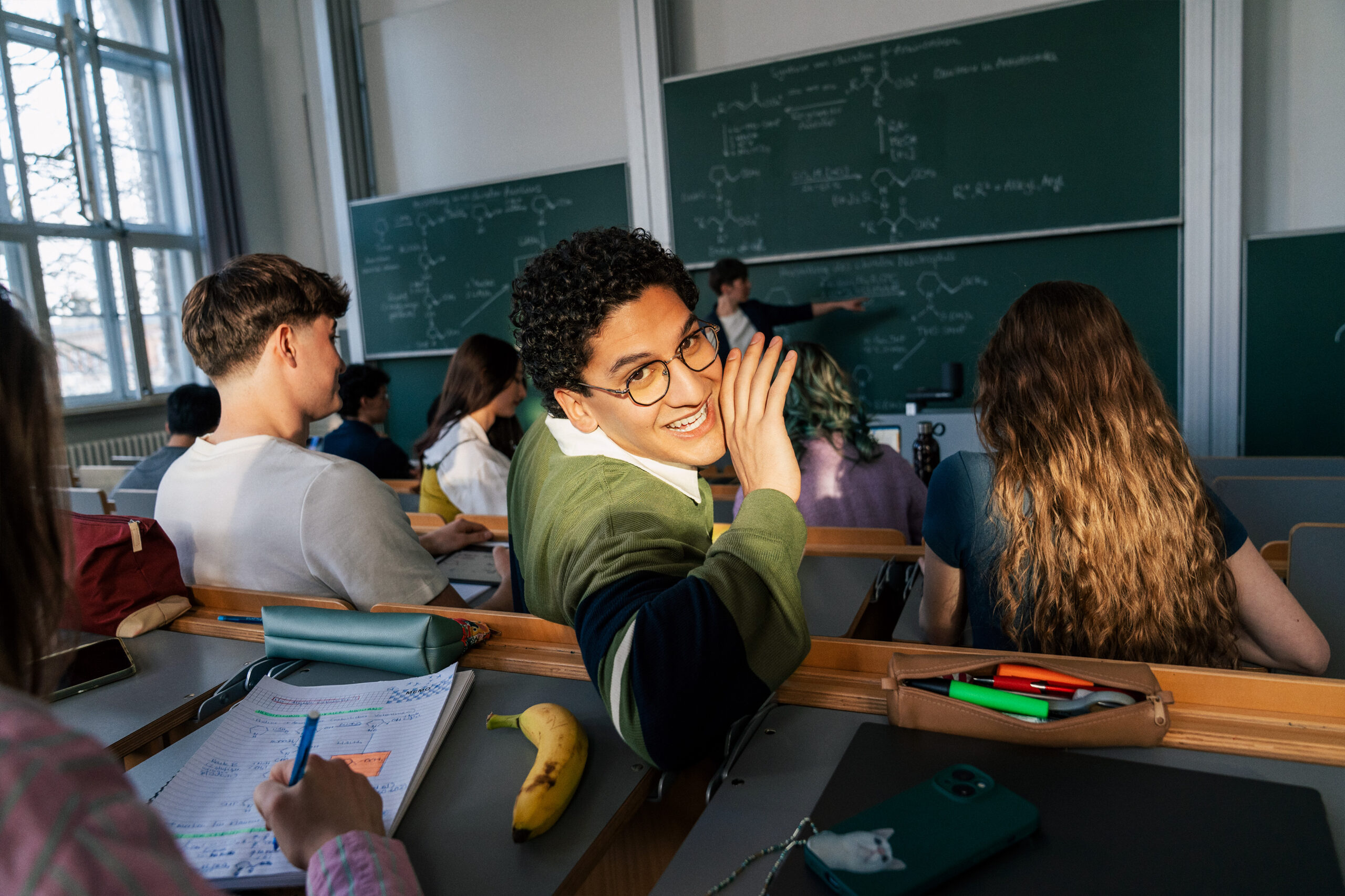 In NRW fällt ein Abiturjahrgang an Gymnasien weg. Aus diesem Grund wird es für Studieninteressierte vielleicht leichter, in NRW einen Studienplatz zu erhalten. Foto: Christian Hasselbusch